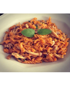 Fusilli ao molho de tomate Fusilli ao molho de tomate